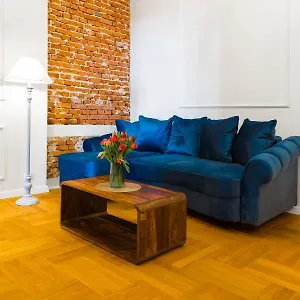 https://glamorous-apartment-in-heart-of-old-town.krakowhotelspoland.com