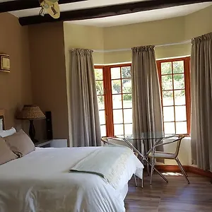 https://tuckaway.hotels-capetown.com